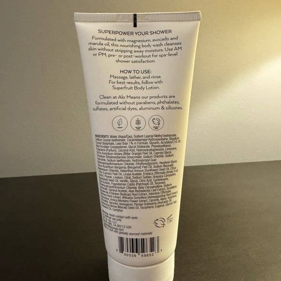 Alo Glo System Mega C Body Wash 6.7 oz 200 ml Full Size NEW - Picture 2 of 2